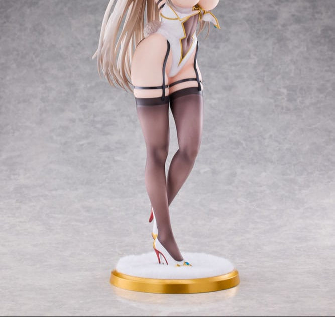 Original Character PVC Statue 1/4 White Bunny Onee-san Illustrated by sakiyamama 43cm - Scale Statue - PartyLook - Hobby Figures UK