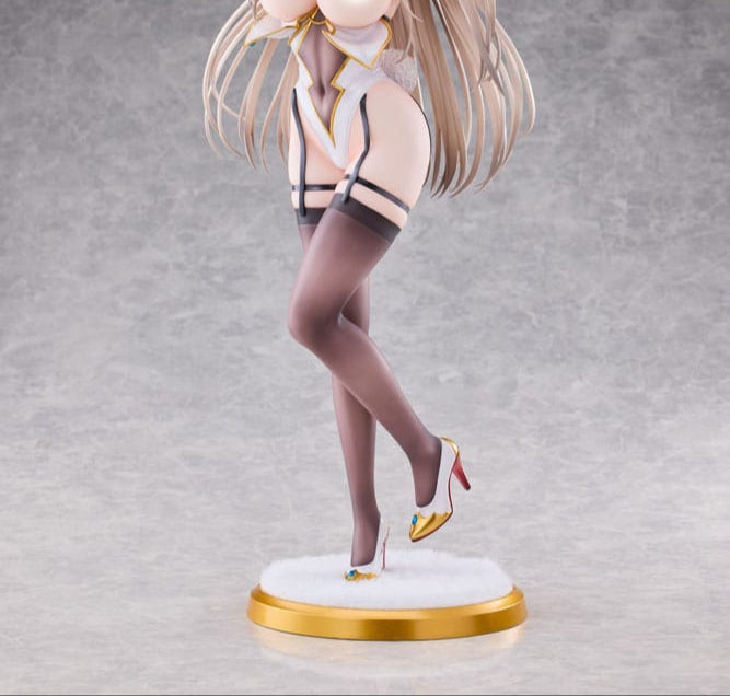 Original Character PVC Statue 1/4 White Bunny Onee-san Illustrated by sakiyamama 43cm - Scale Statue - PartyLook - Hobby Figures UK