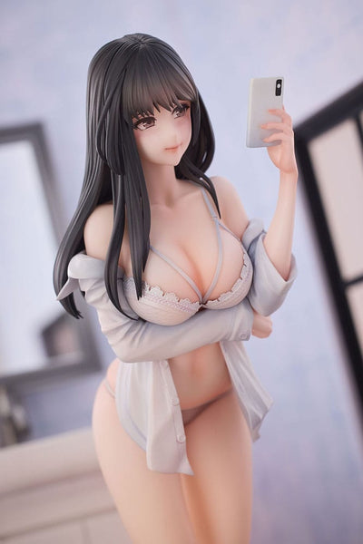 Original Character PVC Statue 1/6 Apocrypha Selfie Girl Illustration by hitomio16 Normal Edition 29cm - Scale Statue - Kawa Design - Hobby Figures UK