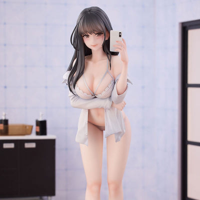 Original Character PVC Statue 1/6 Apocrypha Selfie Girl Illustration by hitomio16 Normal Edition 29cm - Scale Statue - Kawa Design - Hobby Figures UK