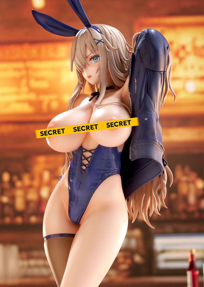 Original Character PVC Statue 1/7 Bad Bunny Illustration by Mataro 27cm - Scale Statue - Ques Q - Hobby Figures UK