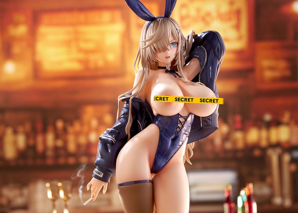 Original Character PVC Statue 1/7 Bad Bunny Illustration by Mataro 27cm - Scale Statue - Ques Q - Hobby Figures UK