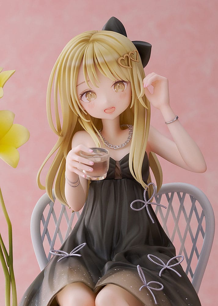 Original Illustration PVC Statue 1/6 Toshishita Kanojo Illustration by Nabi 22cm - Scale Statue - DMM Factory - Hobby Figures UK