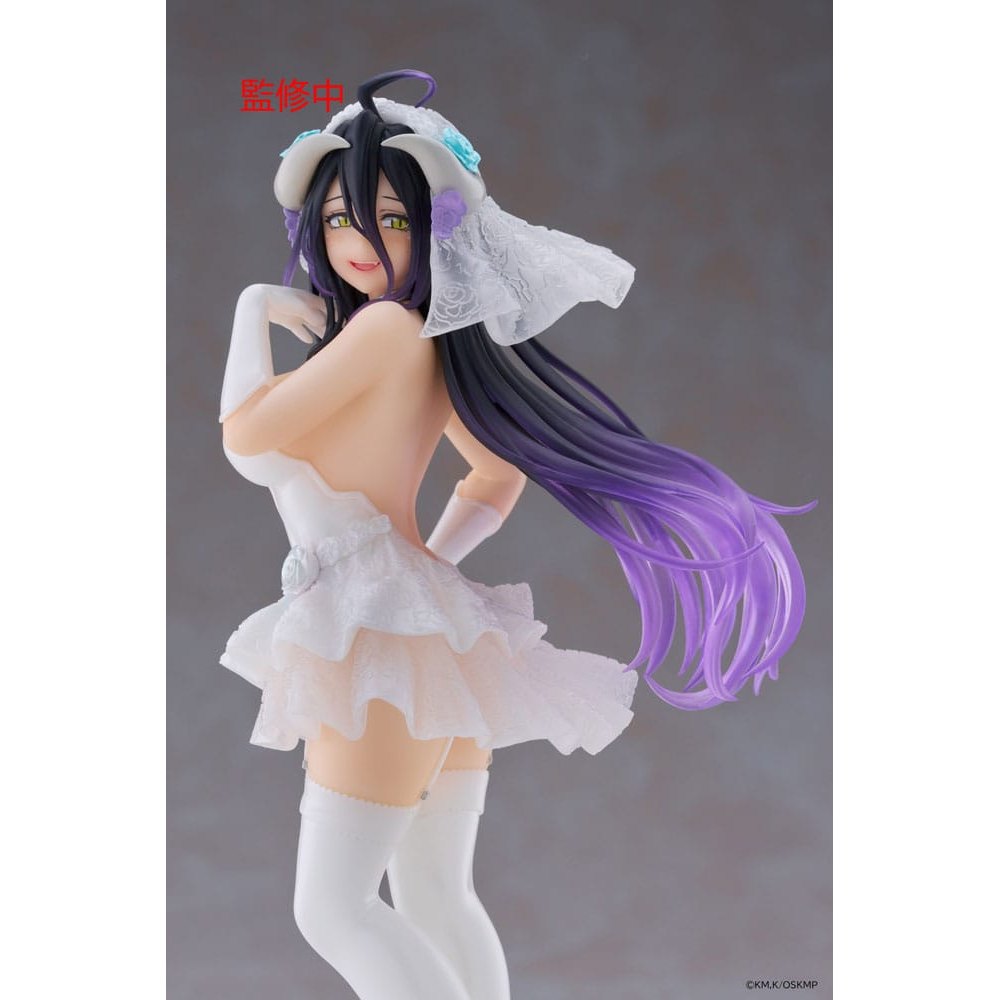 Overlord Coreful PVC Statue Albedo Wedding Ver. 18cm