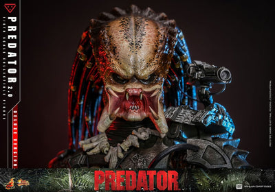 Predator Movie Masterpiece Action Figure 1/6 Predator (2.0) Deluxe Version 34cm - Action Figures - Hot Toys - Hobby Figures UK