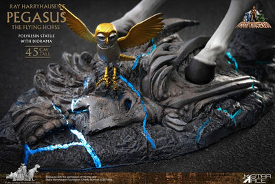 Ray Harryhausen Statue Pegasus: The Flying Horse 2.0 Deluxe Version 45cm - Scale Statue - Star Ace Toys - Hobby Figures UK