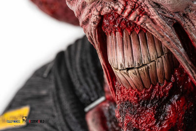 Resident Evil 3 Remake Life-Size Bust 1/1 Nemesis 92cm