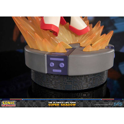 Sonic the Hedgehog The Ultimate Life Form Statue Super Shadow Standard Edition 32cm - Scale Statue - First 4 Figures - Hobby Figures UK