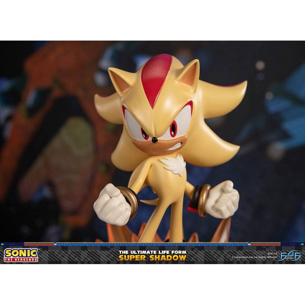 Sonic the Hedgehog The Ultimate Life Form Statue Super Shadow Standard Edition 32cm - Scale Statue - First 4 Figures - Hobby Figures UK