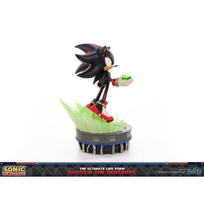 Sonic the Hedgehog The Ultimate Life Form Statue Shadow the Hedgehog Standard Edition 32cm - Scale Statue - First 4 Figures - Hobby Figures UK