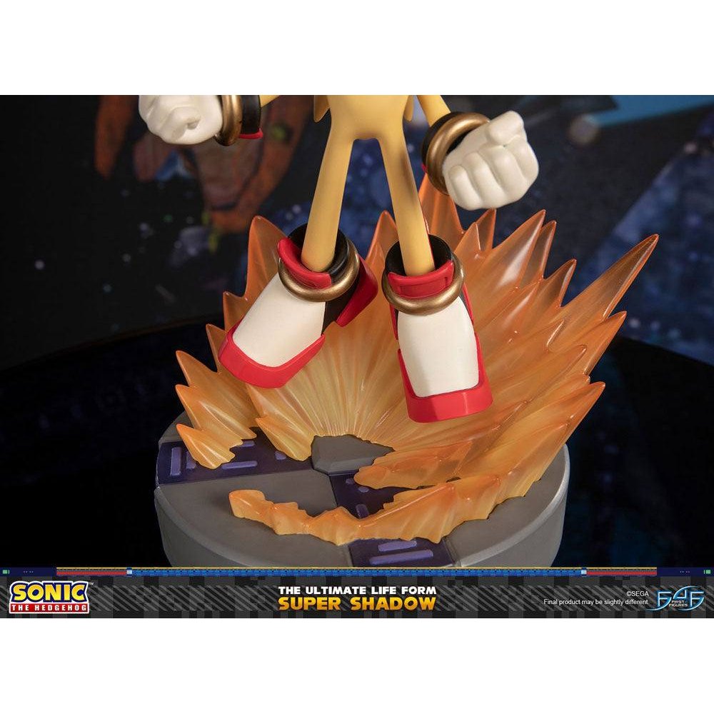 Sonic the Hedgehog The Ultimate Life Form Statue Super Shadow Standard Edition 32cm - Scale Statue - First 4 Figures - Hobby Figures UK