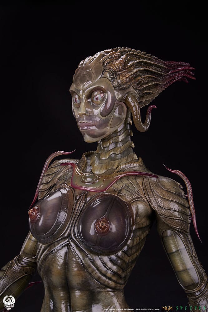Species Statue 1/3 Sil 66cm - Scale Statue - Premium Collectibles Studio - Hobby Figures UK
