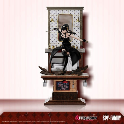 Spy X Family Elite FigumiZ Statue Set 1/8 Loid, Yor, Anya 37cm - Scale Statue - Figurama Collectors - Hobby Figures UK
