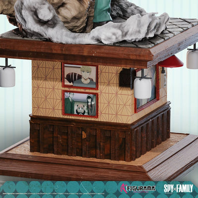 Spy X Family Elite FigumiZ Statue Set 1/8 Loid, Yor, Anya 37cm - Scale Statue - Figurama Collectors - Hobby Figures UK