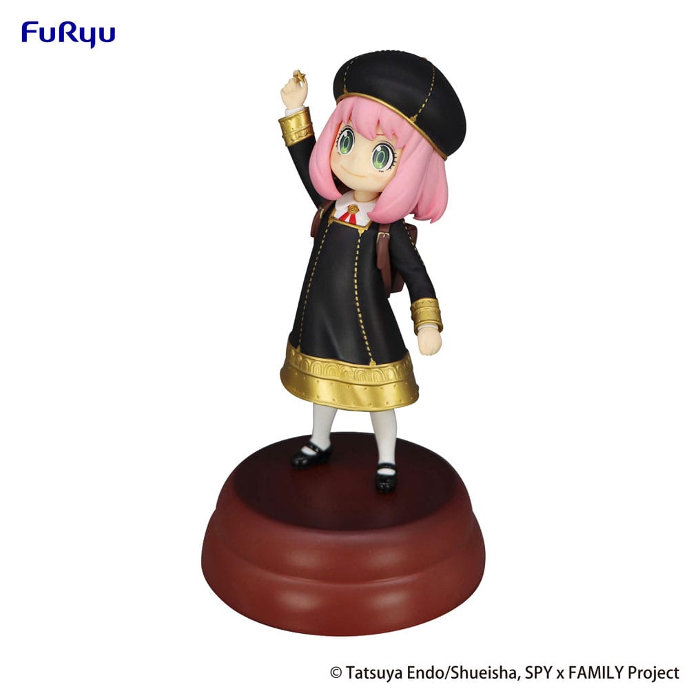 Spy x Family Exceed Creative PVC Statue Anya Forger Get a Stella Star 16cm - Scale Statue - Furyu - Hobby Figures UK