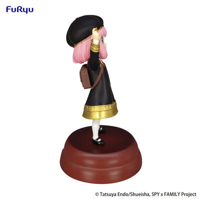 Spy x Family Exceed Creative PVC Statue Anya Forger Get a Stella Star 16cm - Scale Statue - Furyu - Hobby Figures UK