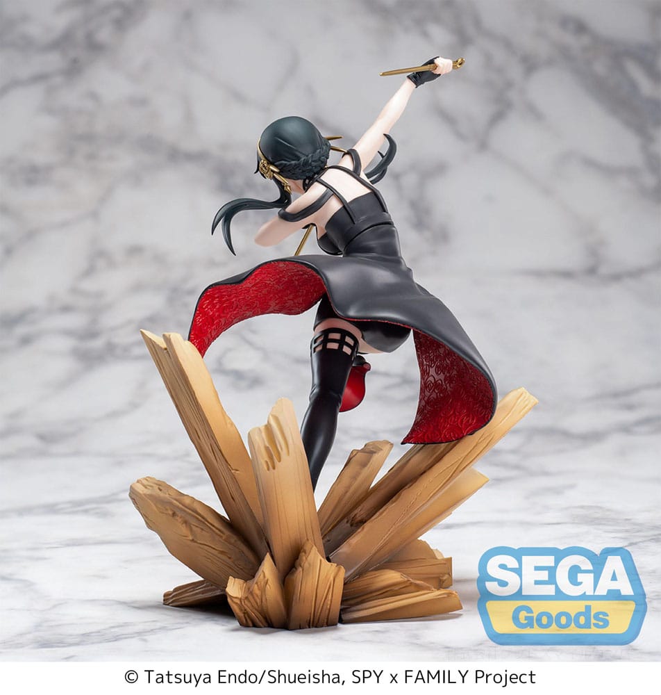 Spy x Family Luminasta PVC Statue Yor Forger Thorn Princess mission extend 19cm - Scale Statue - Sega - Hobby Figures UK