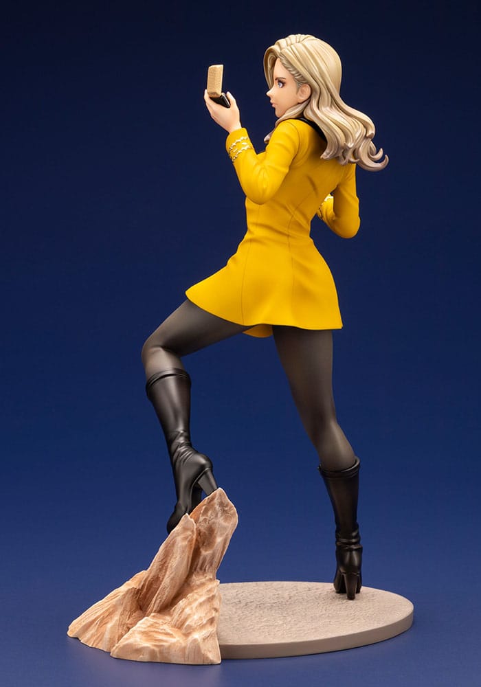 Star Trek Bishoujo PVC Statue 1/7 Command Officer 23cm - Scale Statue - Kotobukiya - Hobby Figures UK