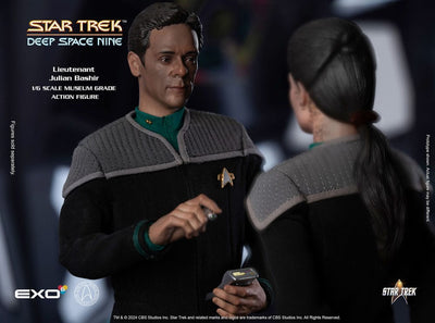 Star Trek: Deep Space Nine Action Figure 1/6 Dr. Julian Bashir 30cm - Action Figures - EXO-6 - Hobby Figures UK