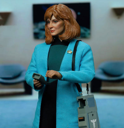 Star Trek: The Next Generation Action Figure 1/6 Dr. Beverly Crusher (Standard Edition) 27cm - Action Figures - EXO-6 - Hobby Figures UK