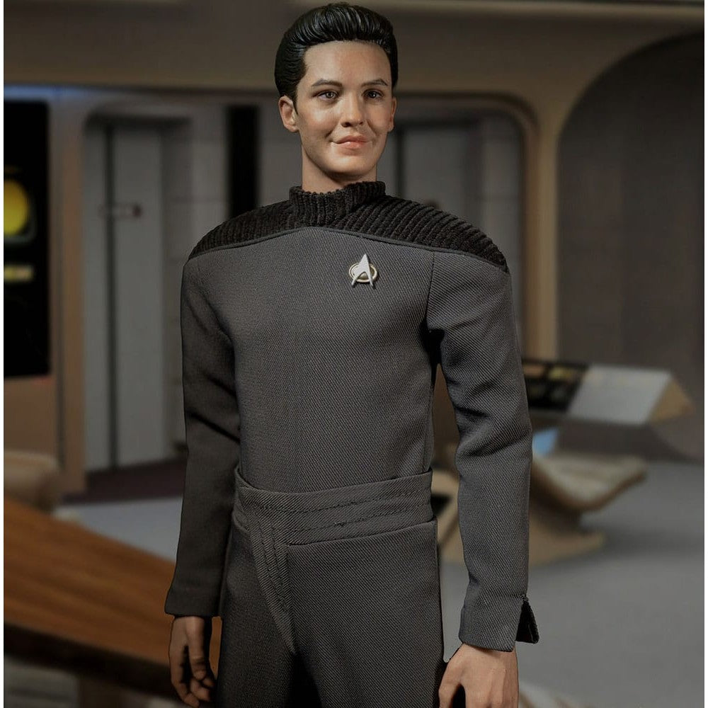 Star Trek: The Next Generation Action Figure 1/6 Wesley Crusher 30cm - Action Figures - EXO-6 - Hobby Figures UK