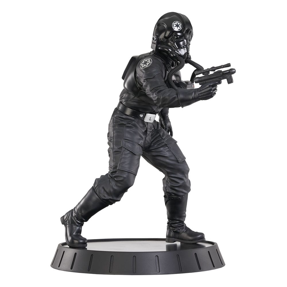 Star Wars A New Hope Milestones Statue 1/6 Tie Pilot 30cm - Scale Statue - Gentle Giant - Hobby Figures UK