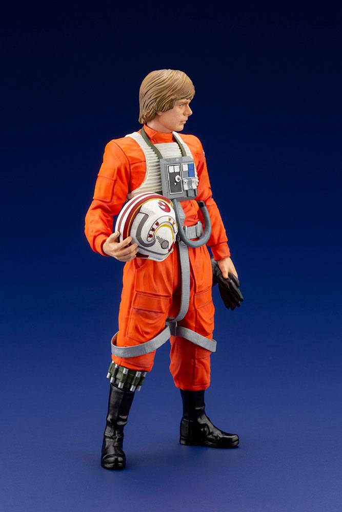 Star Wars ARTFX+ Statue 1/10 Luke Skywalker X-Wing Pilot 17cm - Scale Statue - Kotobukiya - Hobby Figures UK