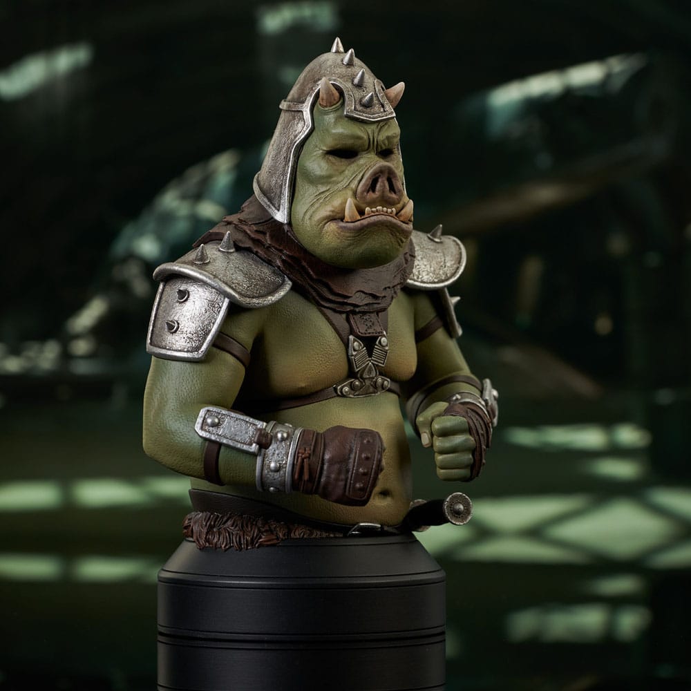 Star Wars: The Book of Boba Fett Bust 1/6 Gamorrean Guard St. Patrick's Day Exclusive 15cm - Scale Statue - Gentle Giant - Hobby Figures UK