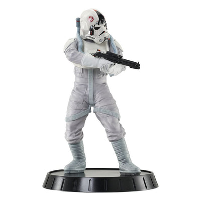 Star Wars: The Empire Strikes Back Milestones Statue 1/6 AT-AT Pilot 30cm - Scale Statue - Gentle Giant - Hobby Figures UK