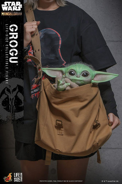 Star Wars: The Mandalorian Life-Size Masterpiece Action Figure Grogu 37cm - Action Figures - Hot Toys - Hobby Figures UK
