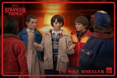 Stranger Things Action Figure 1/6 Mike Wheeler 24cm - Action Figures - ThreeZero - Hobby Figures UK