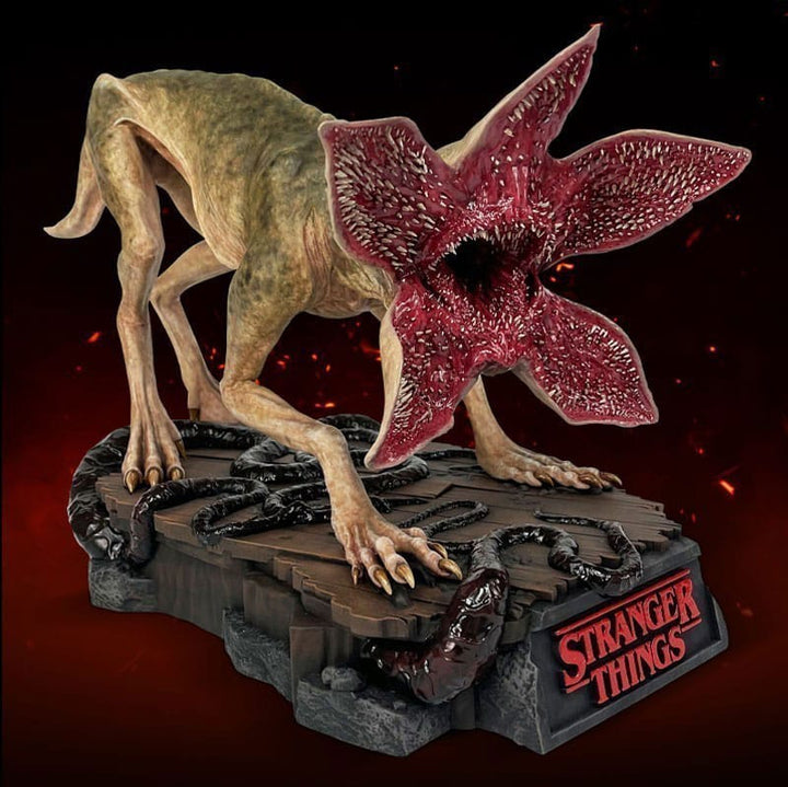 (未使用･未開封品)　Stranger Things S4 - Dart Demodog 6k88evb Funko 28632 Stranger Things S4 - Dart Demodog, Figures