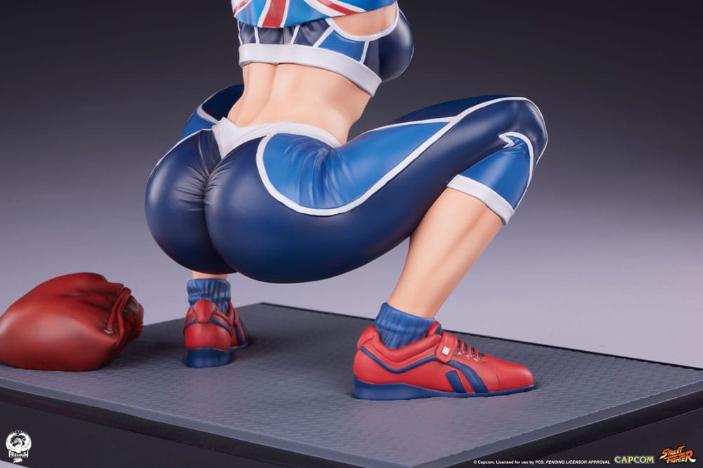 Street Fighter Premier Series Statue 1/4 Cammy: Powerlifting SF6 41cm - Scale Statue - Premium Collectibles Studio - Hobby Figures UK