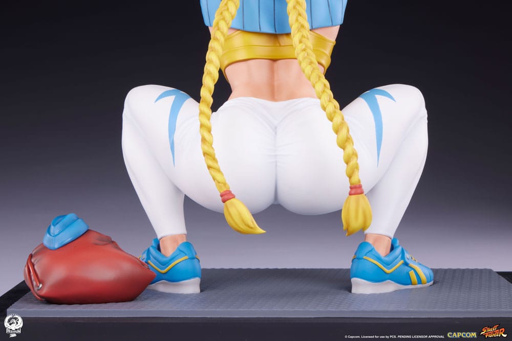 Street Fighter Premier Series Statue 1/4 Cammy: Powerlifting Alpha 41cm - Scale Statue - Premium Collectibles Studio - Hobby Figures UK