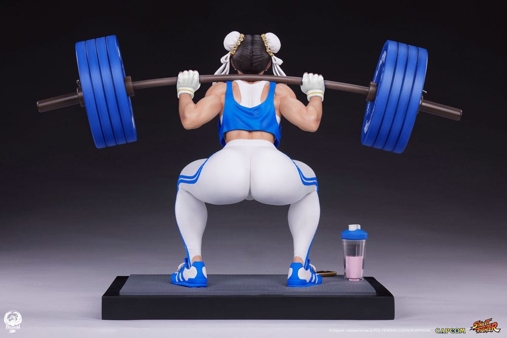 Street Fighter Premier Series Statue 1/4 Chun-Li Powerlifting 37cm - Scale Statue - Premium Collectibles Studio - Hobby Figures UK