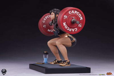 Street Fighter Premier Series Statue 1/4 Chun-Li Powerlifting (Battle Edition) 37cm - Scale Statue - Premium Collectibles Studio - Hobby Figures UK