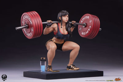 Street Fighter Premier Series Statue 1/4 Chun-Li Powerlifting (Battle Edition) 37cm - Scale Statue - Premium Collectibles Studio - Hobby Figures UK