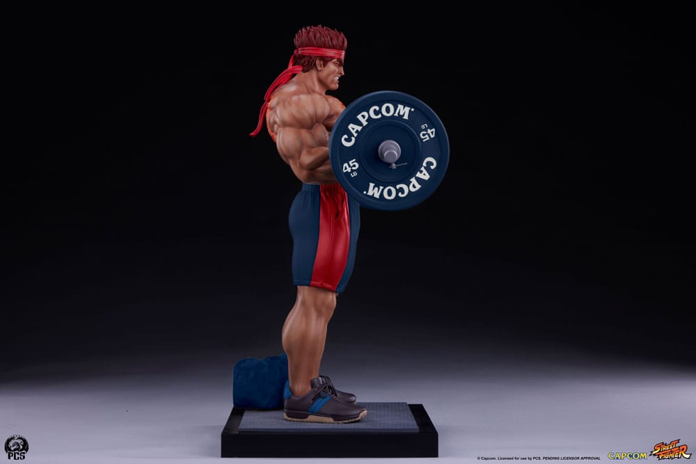 Street Fighter Premier Series Statue 1/4 Evil Ryu: Powerlifting 53cm - Scale Statue - Premium Collectibles Studio - Hobby Figures UK