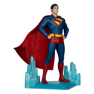 Superman (2025) DC Multiverse Mega Action Figure Superman 28cm - Action Figures - McFarlane Toys - Hobby Figures UK
