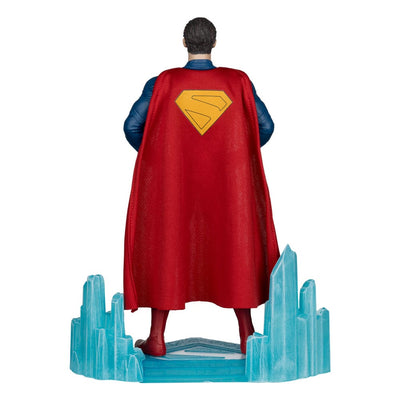 Superman (2025) DC Multiverse Mega Action Figure Superman 28cm - Action Figures - McFarlane Toys - Hobby Figures UK
