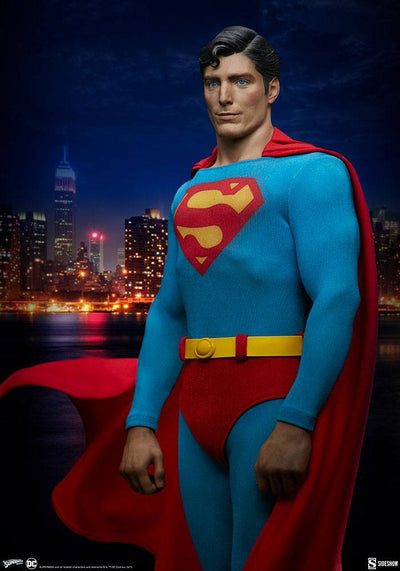 Superman Premium Format Figure Superman: The Movie 52cm - Scale Statue - Sideshow Collectibles - Hobby Figures UK