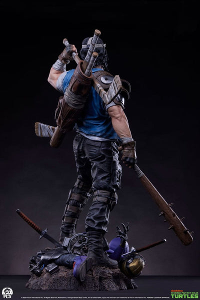 Teenage Mutant Ninja Turtles Legends Statue 1/3 Casey Jones 65cm - Scale Statue - Premium Collectibles Studio - Hobby Figures UK