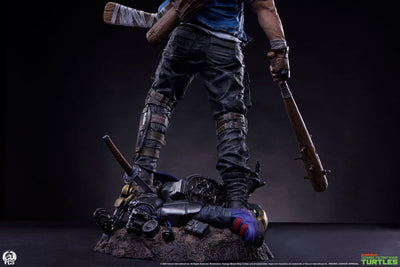 Teenage Mutant Ninja Turtles Legends Statue 1/3 Casey Jones 65cm - Scale Statue - Premium Collectibles Studio - Hobby Figures UK