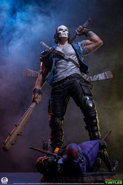 Teenage Mutant Ninja Turtles Legends Statue 1/3 Casey Jones 65cm - Scale Statue - Premium Collectibles Studio - Hobby Figures UK