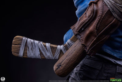 Teenage Mutant Ninja Turtles Legends Statue 1/3 Casey Jones 65cm - Scale Statue - Premium Collectibles Studio - Hobby Figures UK