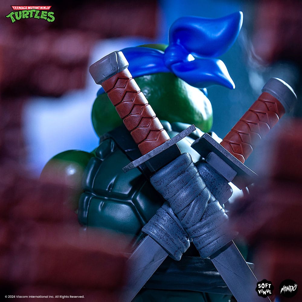 Teenage Mutant Ninja Turtles Soft Vinyl Figure Leonardo 25cm