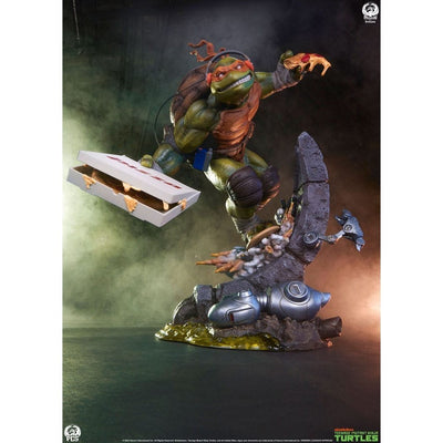 Teenage Mutant Ninja Turtles Statue 1/3 Michelangelo Deluxe Edition 67cm - Scale Statue - Premium Collectibles Studio - Hobby Figures UK