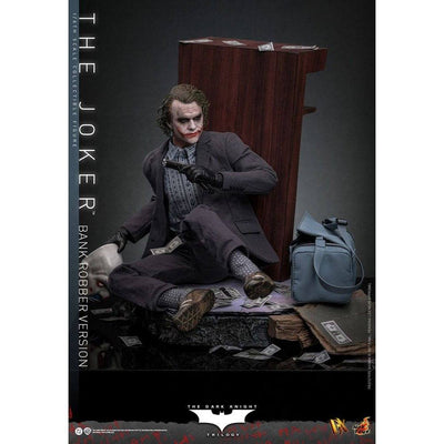 The Dark Knight DX Action Figure 1/6 The Joker (Bank Robber Version) 30cm - Action Figures - Hot Toys - Hobby Figures UK