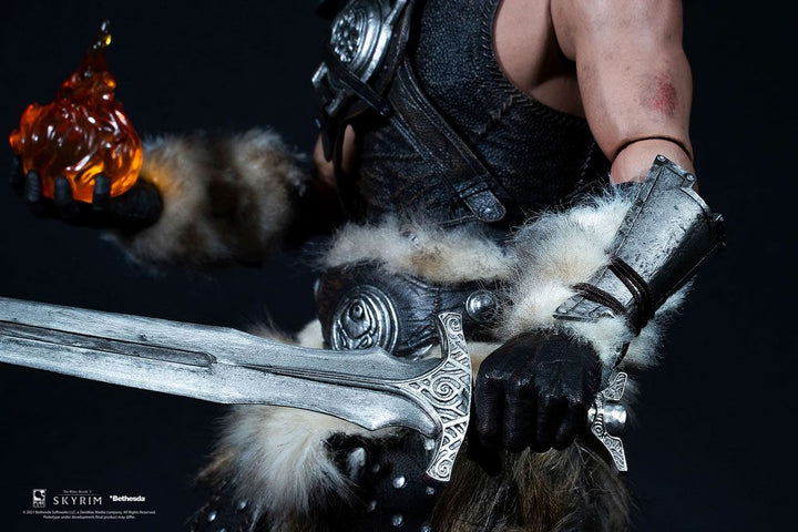The Elder Scrolls V Skyrim Action Figure 1/6 Dragonborn Deluxe