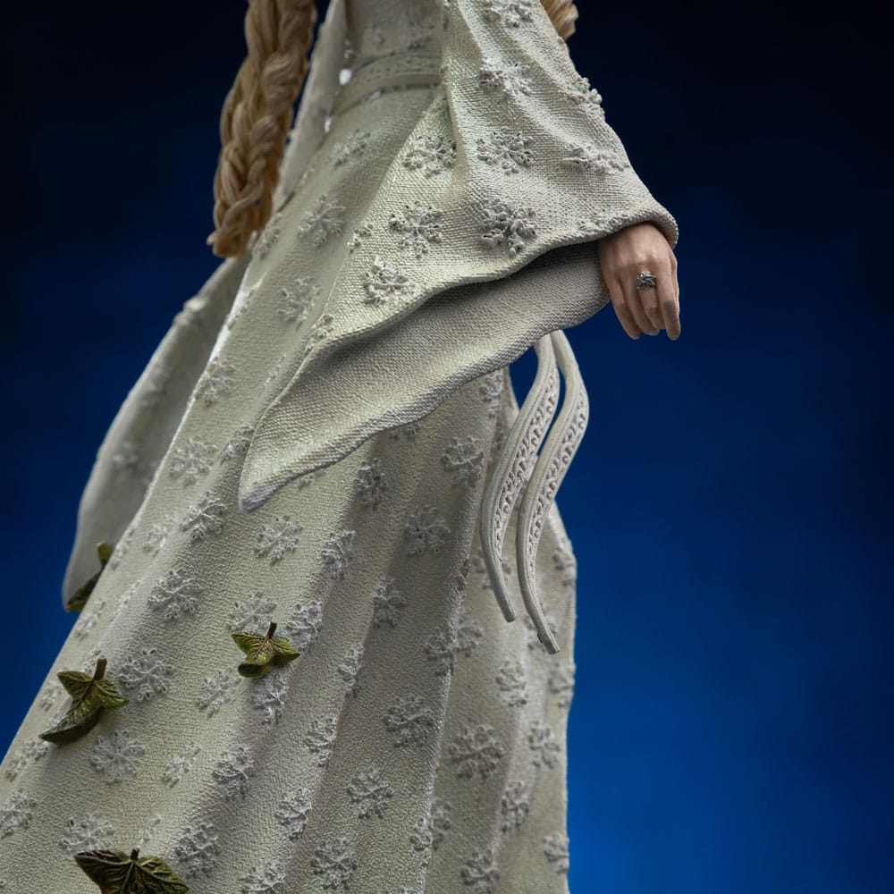 The Lord of the Rings Art Scale Statue 1/10 Galadriel 30cm - Scale Statue - Iron Studios - Hobby Figures UK